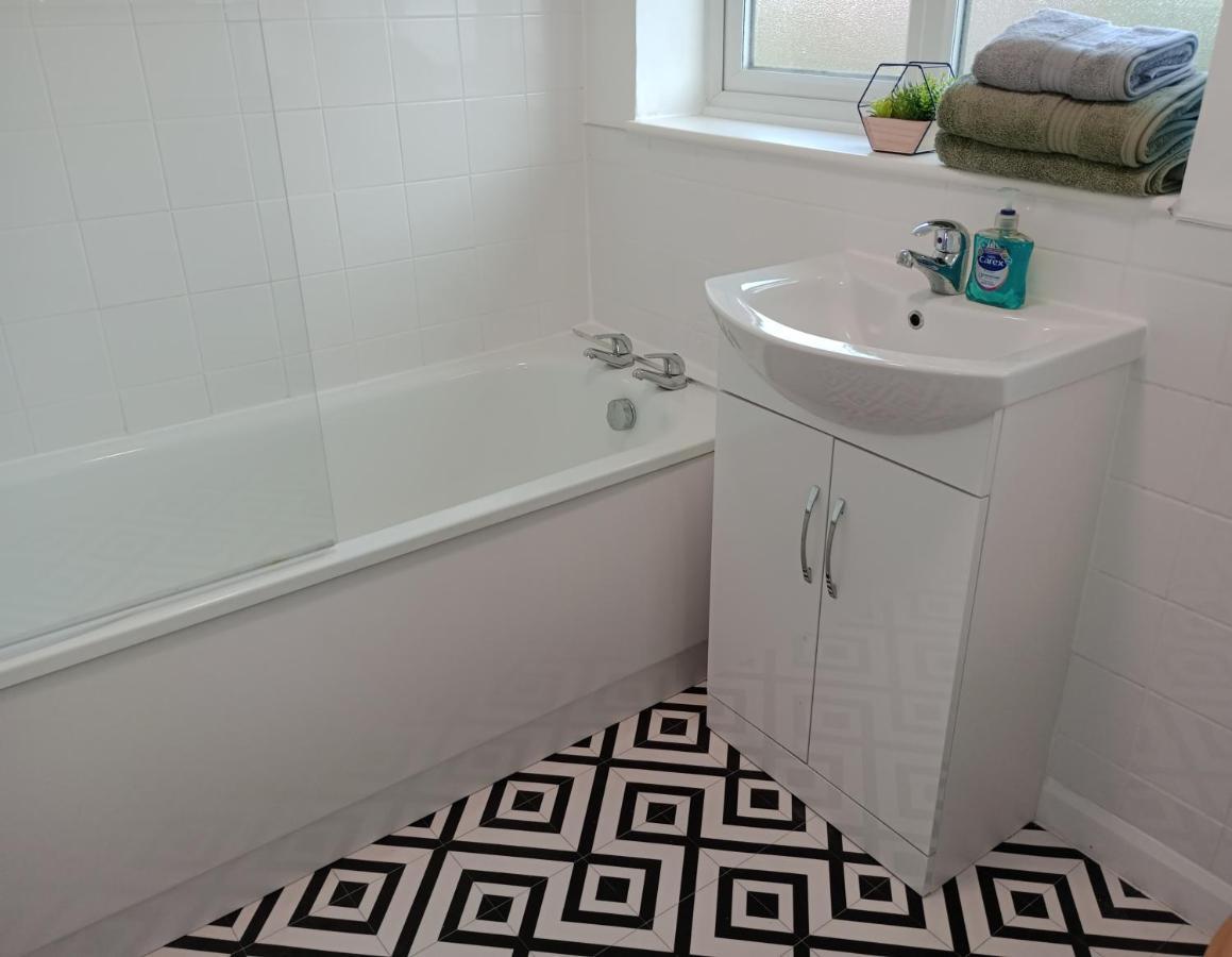 3Br House With Garden Near Bicester Village Luaran gambar
